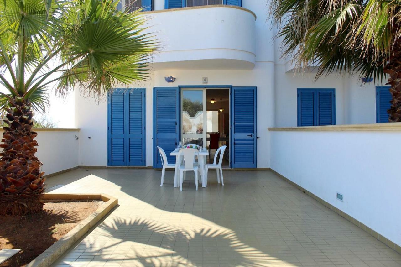 Blu Side Hotel & Residence Torre San Giovanni Ugento Exterior foto